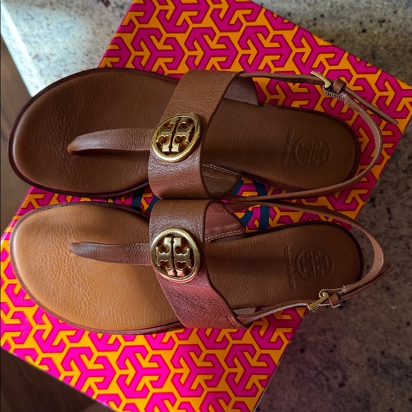 Benton 2 Flat Thong Tory Burch Sandals with Gold Accents - Picture 2 of 5